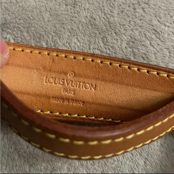 Louis Vuitton Chantilly GM Bag - Picture 9 of 16